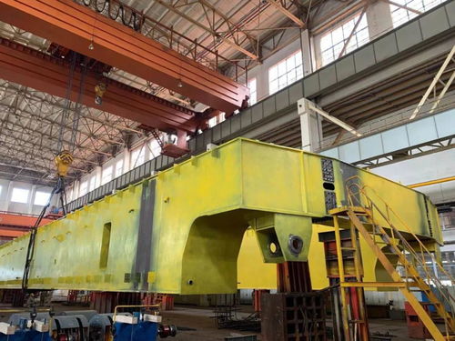 太重集團核電環形起重機按期轉入裝配場地